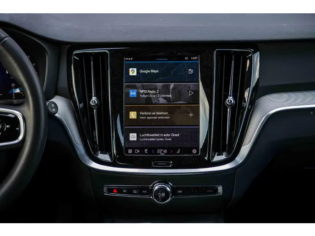Volvo V60 2.0 B4 Plus Dark 2023 Benzine 12