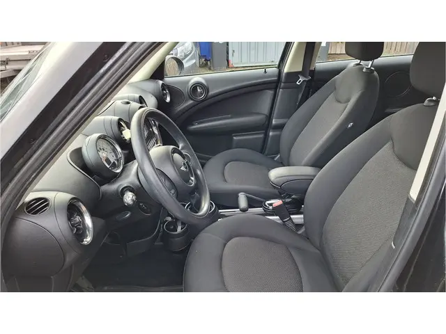 MINI Countryman Mini 1.6 One Salt 2014 Benzine 9