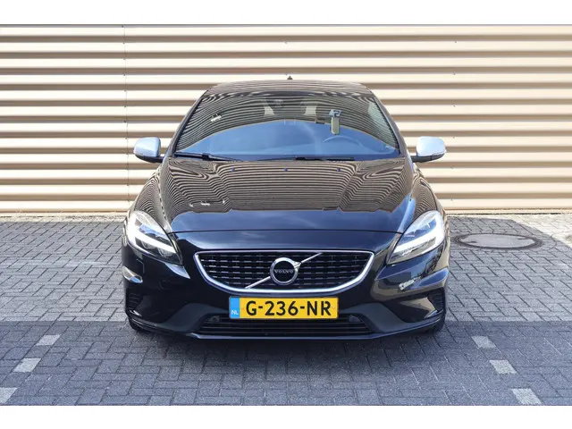 Volvo V40 T3 Polar+ Sport 2019 Benzine 9
