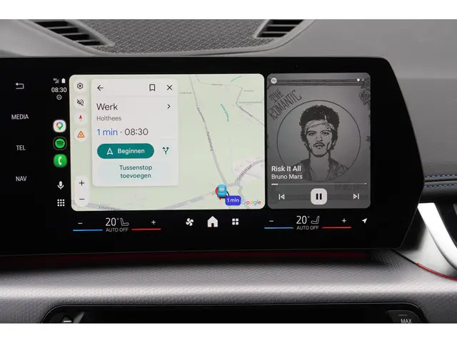 BMW X1 xDrive25e 2024 Hybride Benzine 20