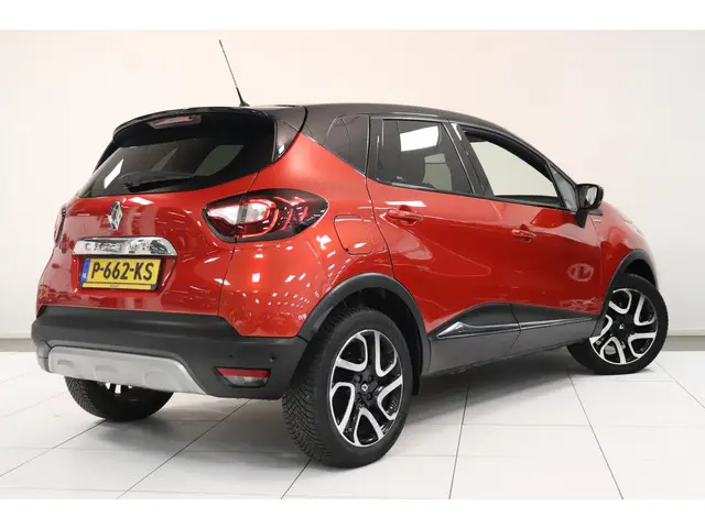 Renault Captur 1.2 TCe 120 EDC Intens 2017 Benzine 2