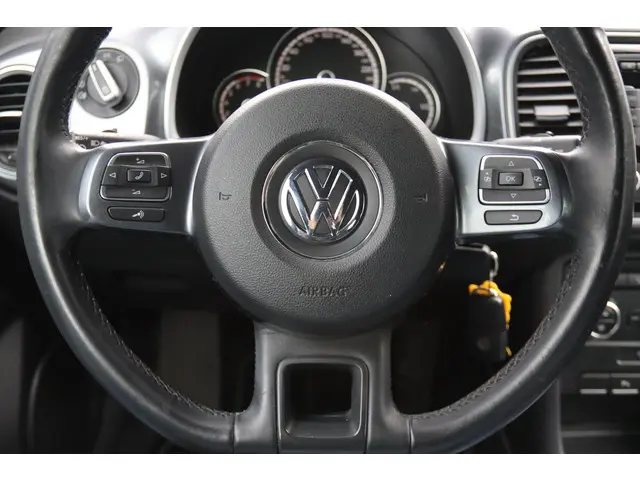Volkswagen Beetle 1.2 TSI DESIGN 2013 Benzine 15