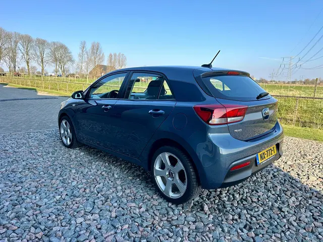 Kia Rio 1.0 TGDI ComfortPlusLine Navigator 2017 Benzine 8