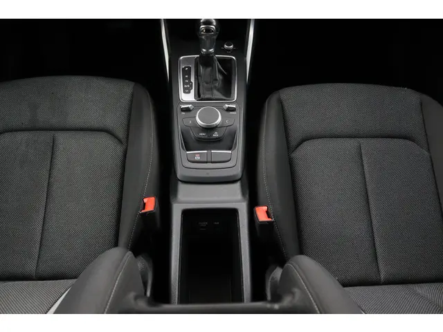 Audi Q2 1.0 TFSI Sport 2017 Benzine 37