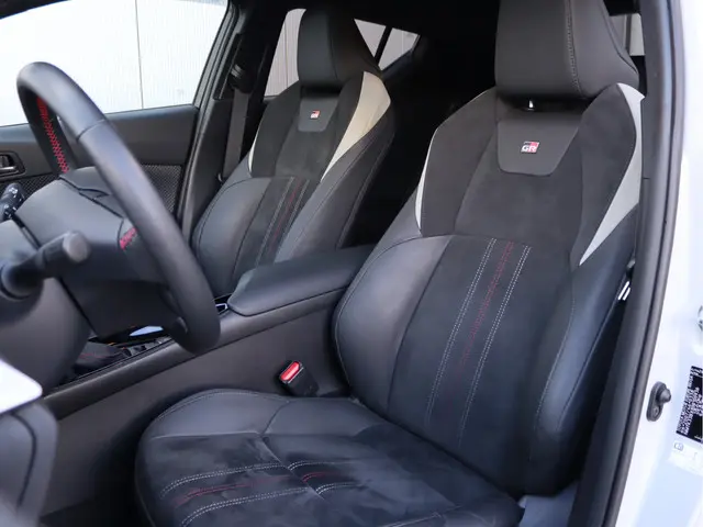 Toyota C-HR 1.8 Hybrid GR-Sport 2021 Hybride Benzine 4