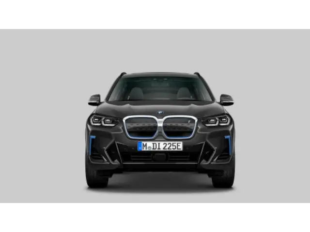 BMW iX3 High Executive 80 kWh 2023 Elektrisch 17