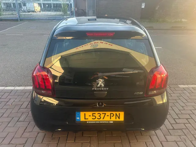 Peugeot 108 1.0 e-VTi Active 2021 2021 Benzine 5