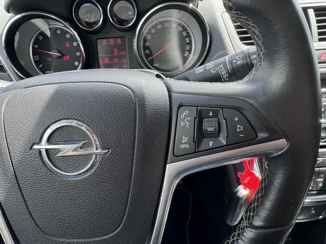 Opel Mokka 1.4 T Innovation 2016 Benzine 18