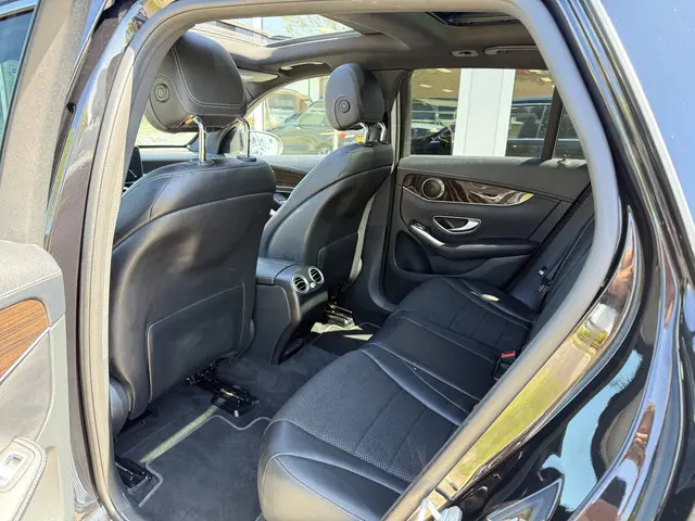 Mercedes-Benz GLC 250 4MATIC Prestige 2015 Benzine 41