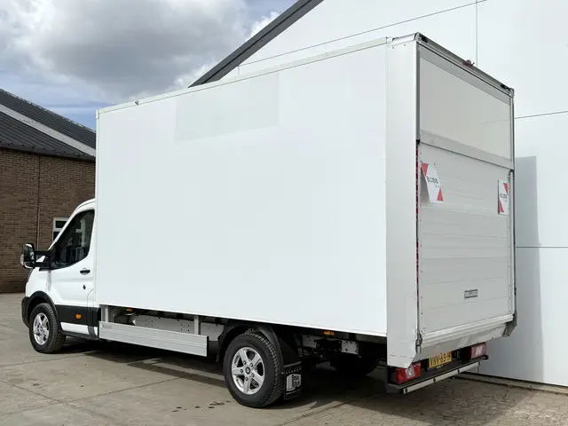 Ford Transit 2