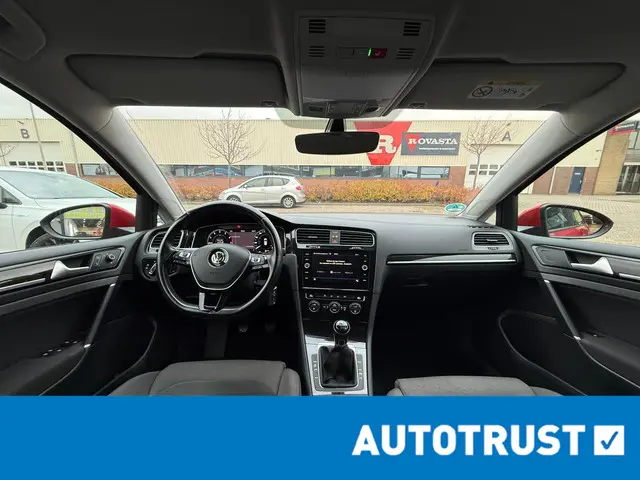 Volkswagen Golf 1.0 TSI Highline 2018 Benzine 14