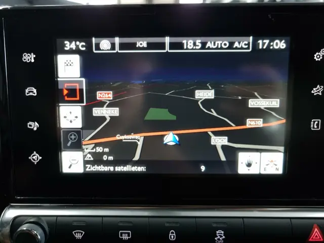 Citroën C4 Cactus 1.2 VTi Shine / Trekhaak 2015 Benzine 8