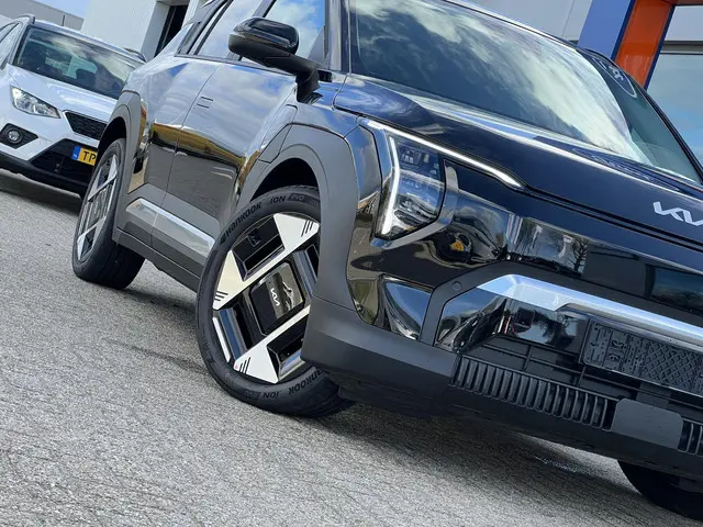 Kia EV3 Plus 81.4 kWh 2025 Elektrisch 3