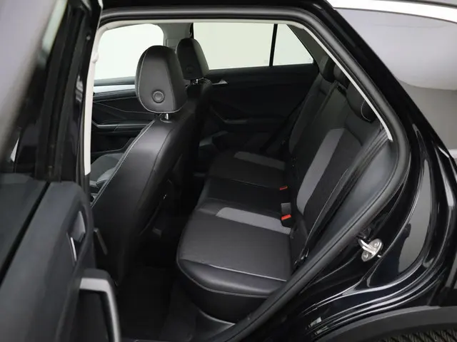 Volkswagen T-Roc 1.0TSI/116PK Goal 2025 Benzine 20