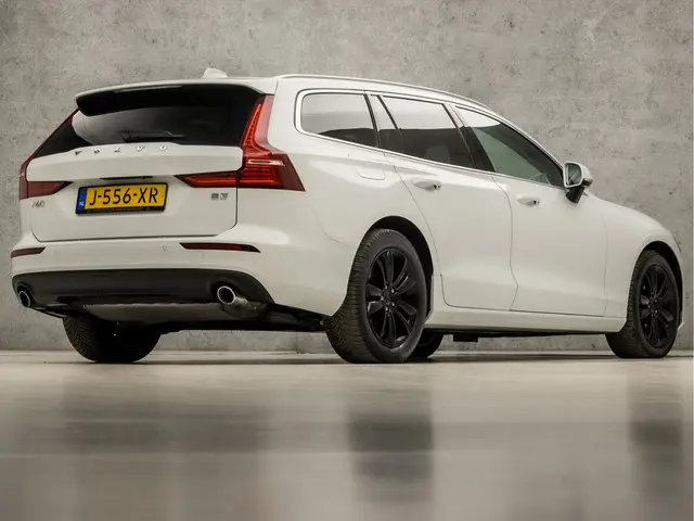 Volvo V60 2.0 B3 Sport 2020 Benzine 5