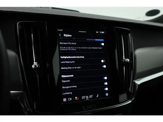 Volvo V90 2.0 T8 Recharge R-Design 2022 Hybride Benzine 20