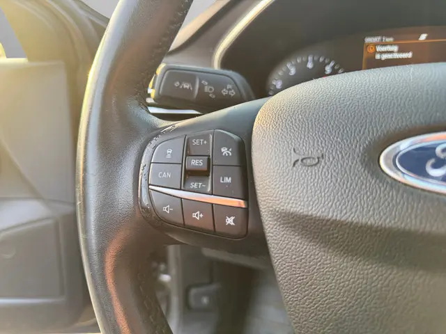 Ford Focus 1.0 EcoBoost Titanium Business- 2019 Benzine 11