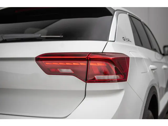 Volkswagen T-Roc Goal Edition 2025 Benzine 6