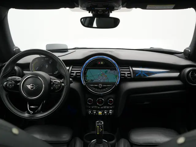 MINI Electric Mini Yours 33 kWh 184pk 2020 Elektrisch 15