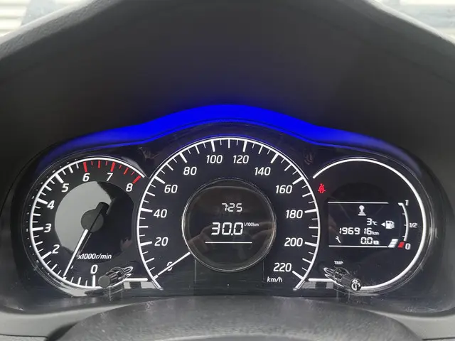 Nissan Note 1.2 Black Edition 2016 Benzine 18