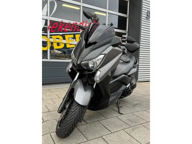 Yamaha X MAX Scooter 400 ABS 2017 Benzine 2