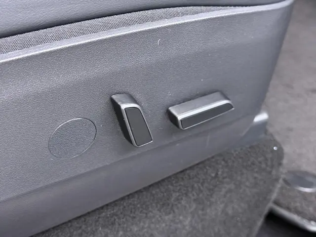 Tesla Model Y Long Range AWD 75 kWh 2022 Elektrisch 43