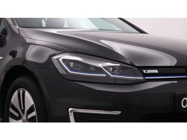 Volkswagen e-Golf E-DITION 36kWh 136pk 2020 Elektrisch 14
