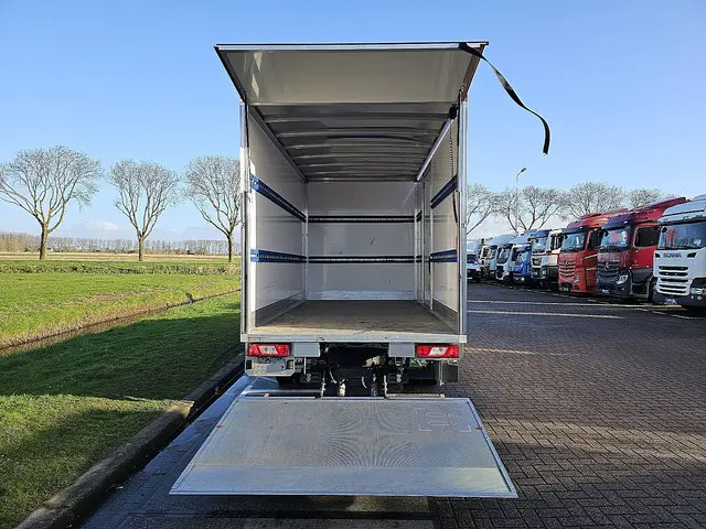 Ford Transit 2.0 2023 Diesel 13