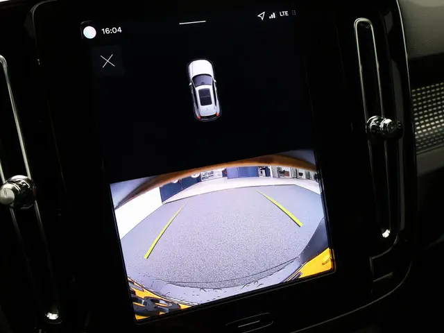 Volvo XC40 B4 197PK Plus Black Edition 2025 Benzine 13