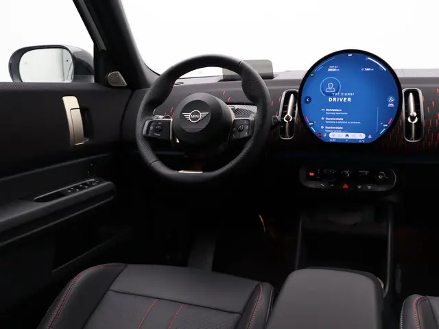 MINI Countryman John Cooper Works 2025 Benzine 8