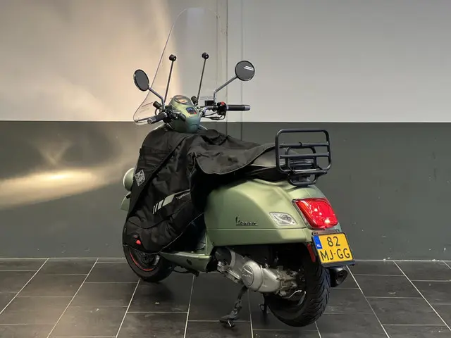 Vespa GTV 2