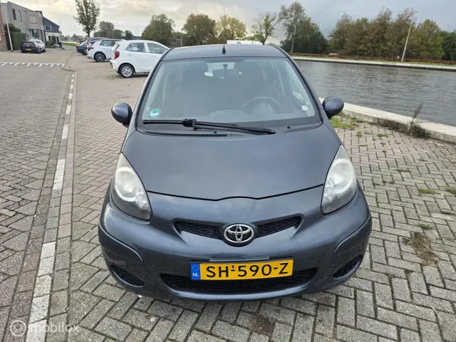 Toyota Aygo 1.0 -12V ComfortLine 2021 Benzine 14