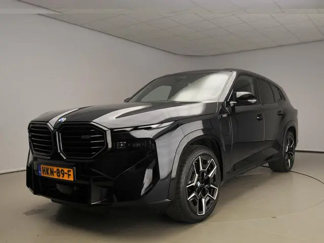 BMW XM 50e 2024 Hybride Benzine 49