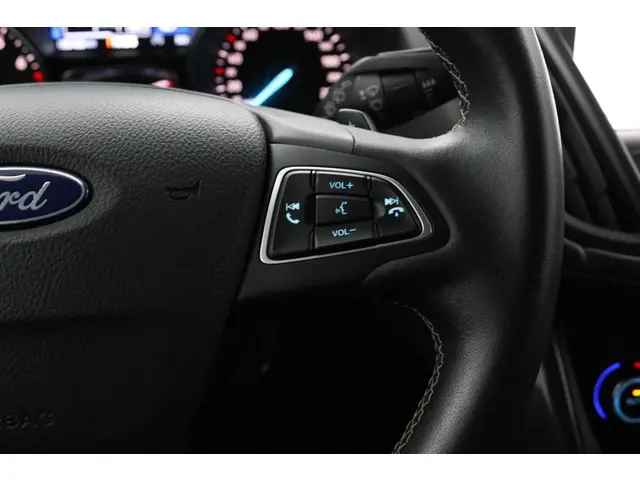 Ford Kuga Vignale 2019 Benzine 26