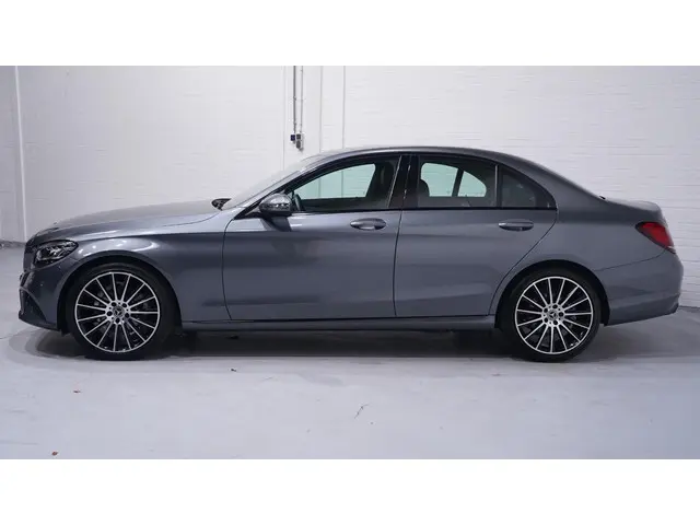 Mercedes-Benz C-Klasse 180 Avantgarde 2019 Benzine 4