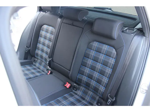 Volkswagen Golf 1.4 TSI GTE 2015 Hybride Benzine 24