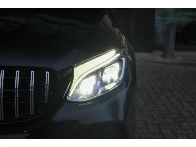 Mercedes-Benz GLC GLC43 AMG 367pk 4MATIC 2017 Benzine 25