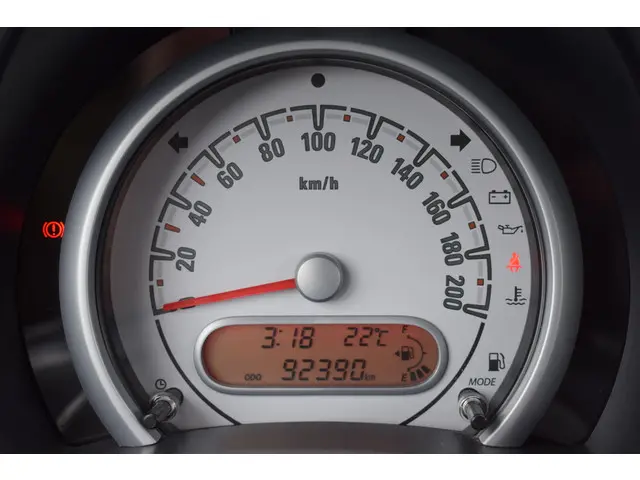 Opel Agila 1.0 Berlin 2015 Benzine 27