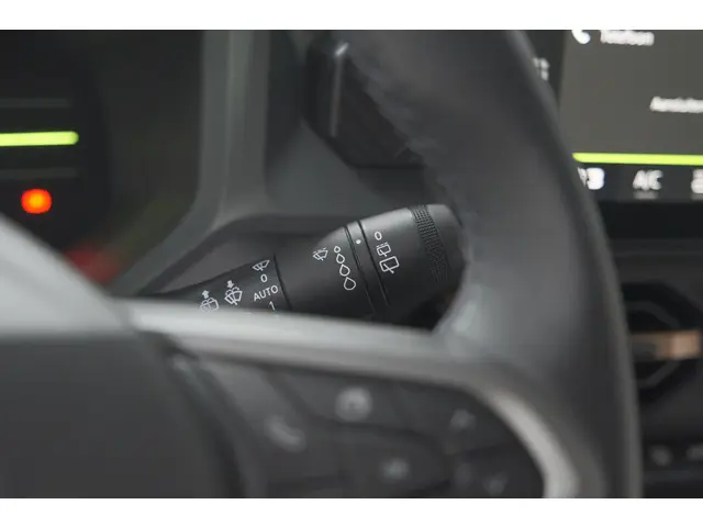 Dacia Duster Mild Hybrid 130 Extreme 2024 Benzine 36