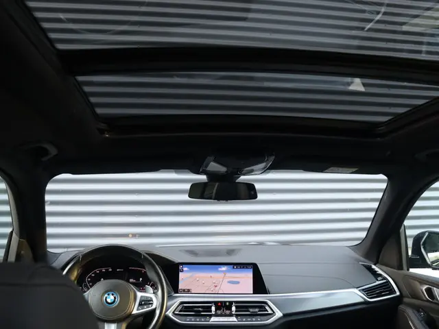 BMW X5 xDrive45e 2022 Hybride Benzine 40