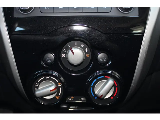 Nissan Note 1.2 Acenta 2016 Benzine 27