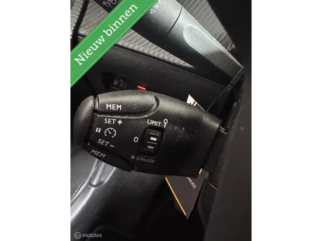 Peugeot 208 1.2 PureTech Active 2020 Benzine 21
