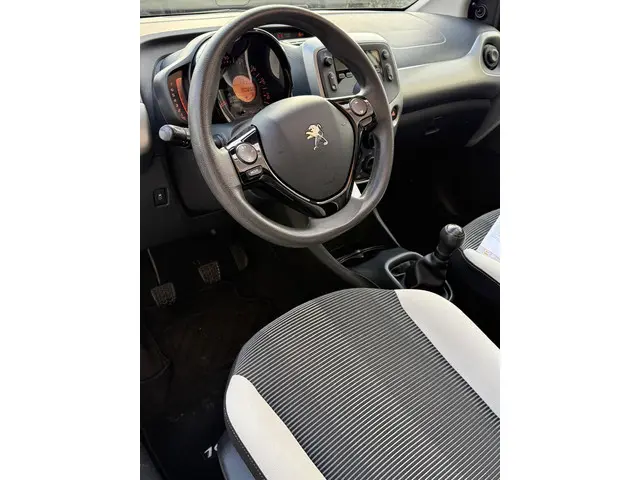 Peugeot 108 1.0 e-VTi Active TOP! 2017 Benzine 9