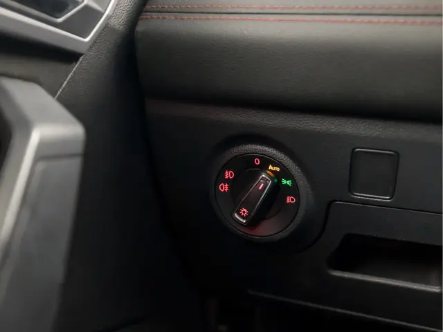 SEAT Ibiza 1.0 TSI FR Intense Sport 2018 Benzine 27