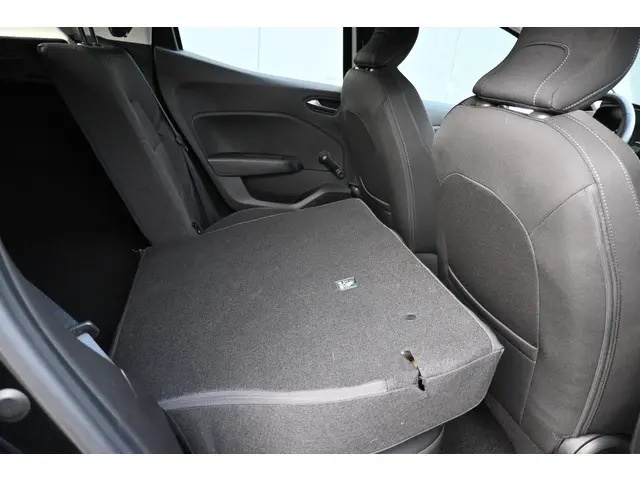 Renault Clio 1.0 TCe Zen 2022 Benzine 32