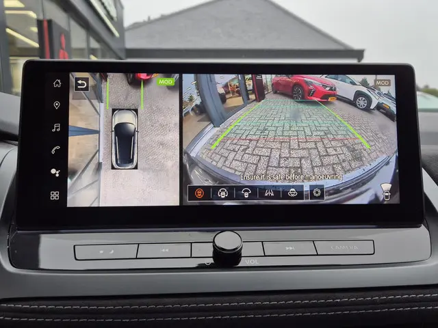 Nissan QASHQAI 1.3 MHEV Xtronic Tekna Plus 2025 Benzine 12