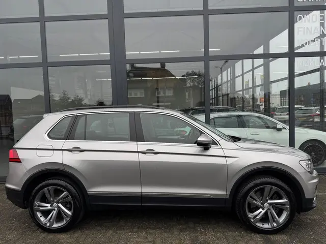 Volkswagen Tiguan 2.0 TSI 4Motion Highline 2016 Benzine 7