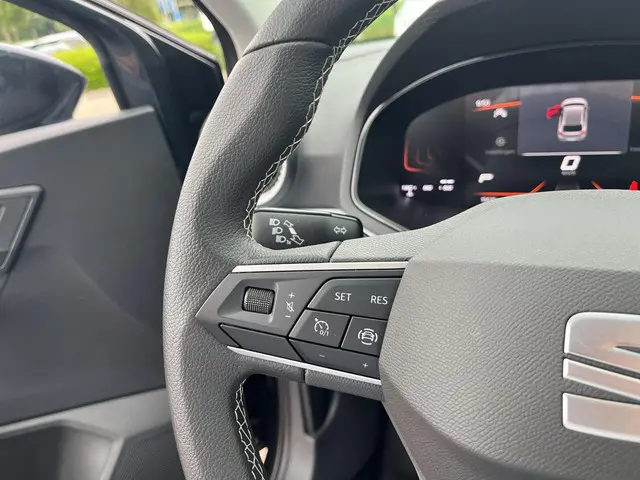SEAT Ibiza 1.0 TSI Style Business Connect 2024 Benzine 20