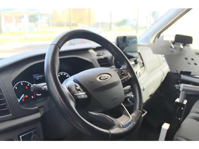 Ford Transit 350 2.0 TDCI L2H2 Trend 2021 Diesel 9