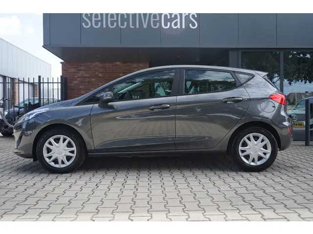 Ford Fiesta 1.1 Cool& Connect 2018 Benzine 18